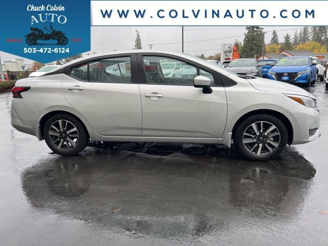 New 2025 Nissan Versa SV w/ Trunk Package FWD image 5