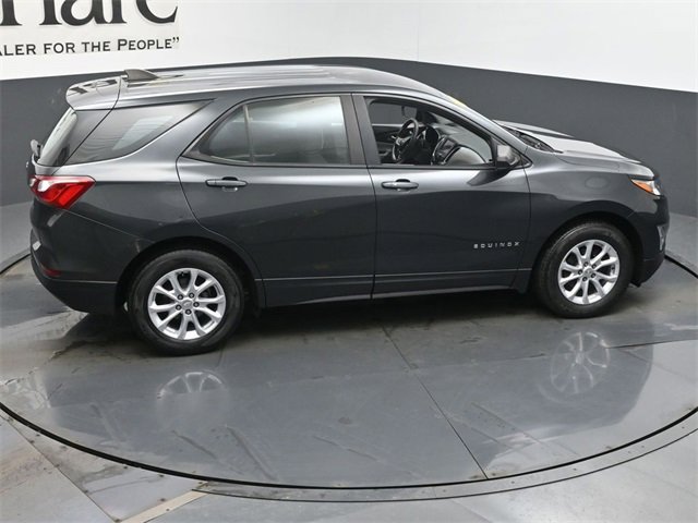 Used 2020 Chevrolet Equinox LS image 38