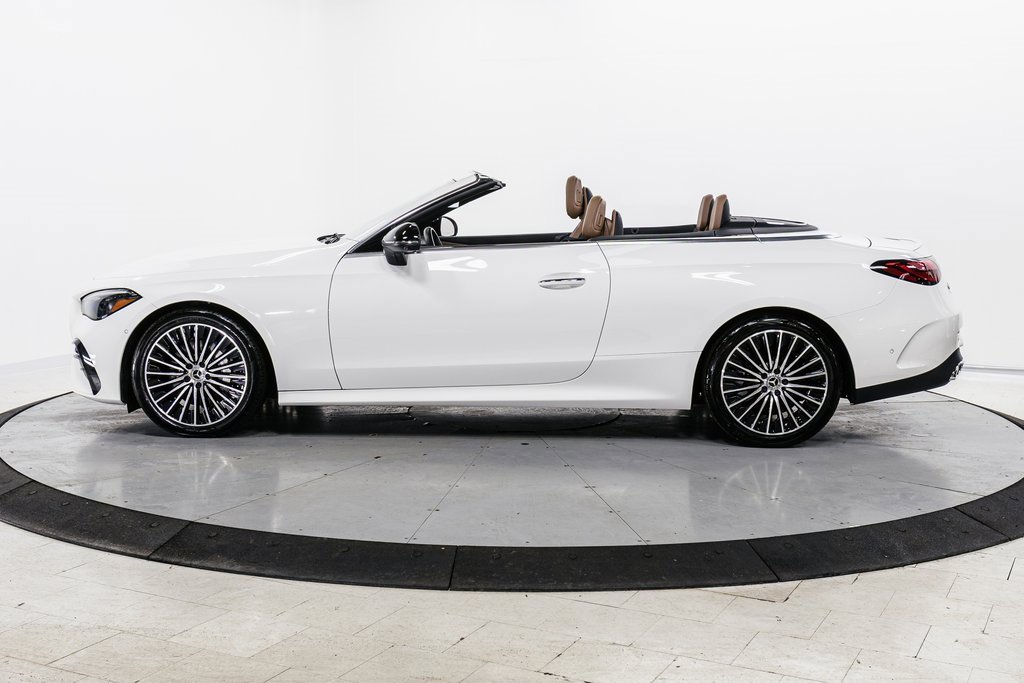 Used 2024 Mercedes-Benz CLE 300 4MATIC Cabriolet image 37
