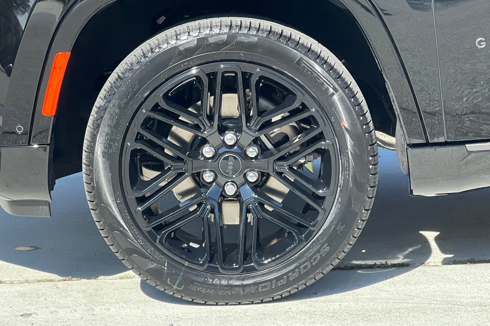 New 2026 Jeep Grand Wagoneer Limited image 26