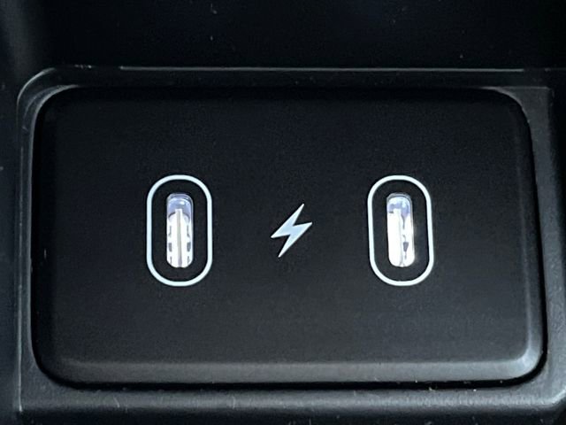 New 2026 Hyundai Kona SEL Premium image 32