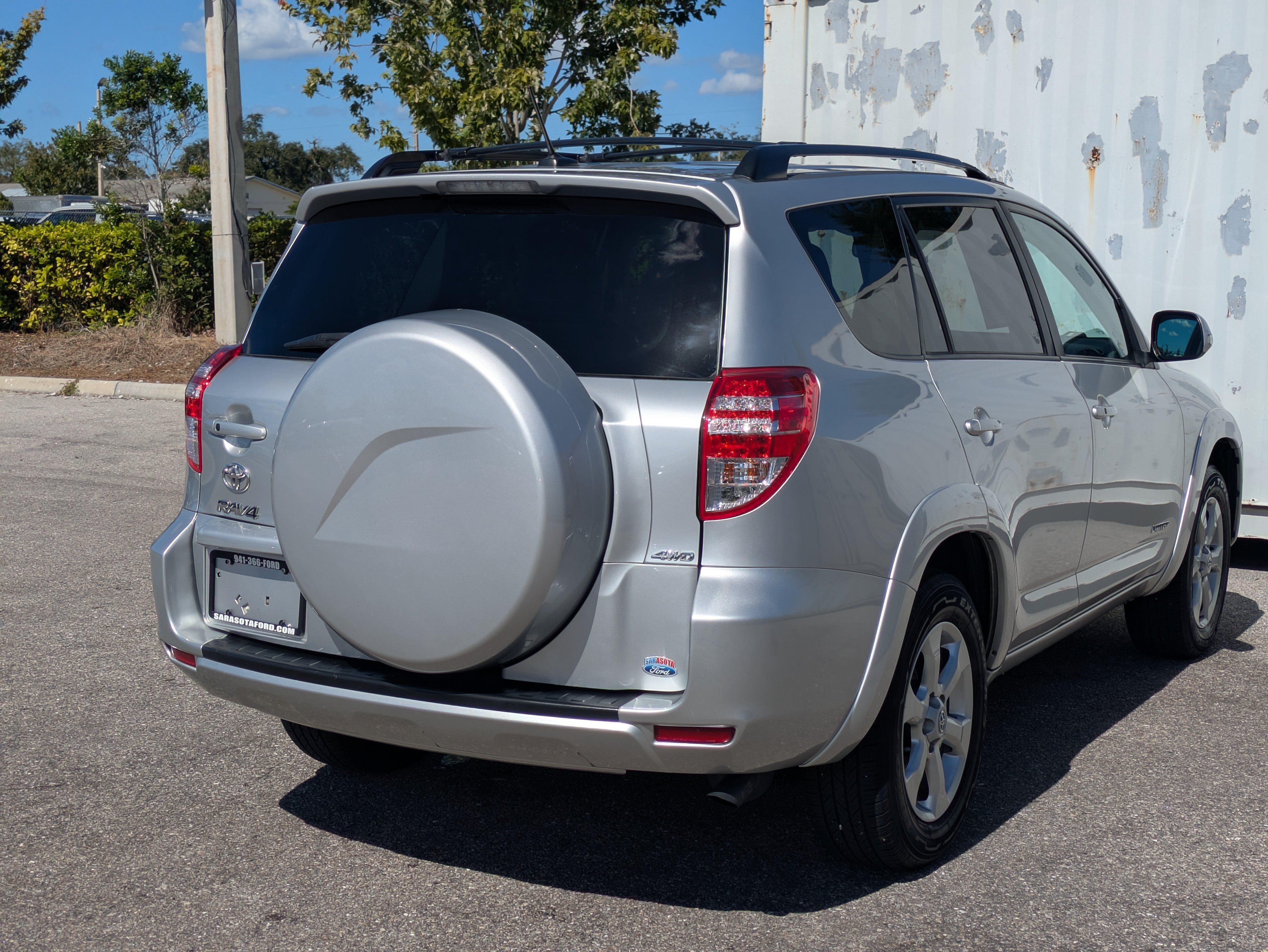 Used 2011 Toyota RAV4 Limited w/ Limited Extra Value Pkg AWD/4WD image 73