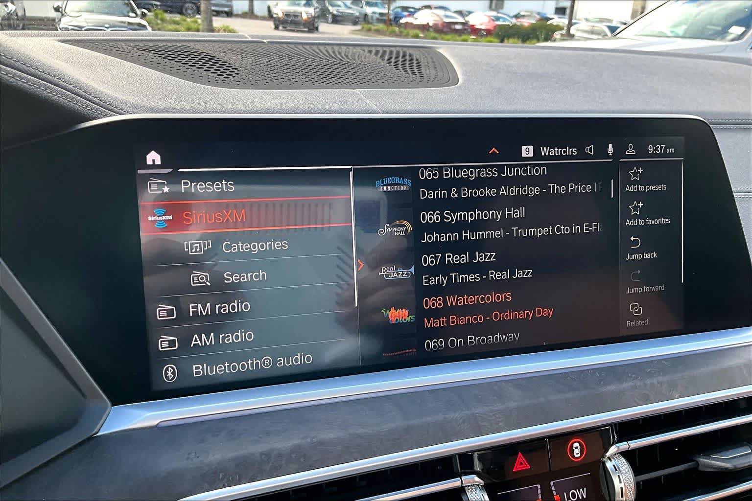 Used 2021 BMW X7 xDrive40i w/ M Sport Package AWD/4WD image 36