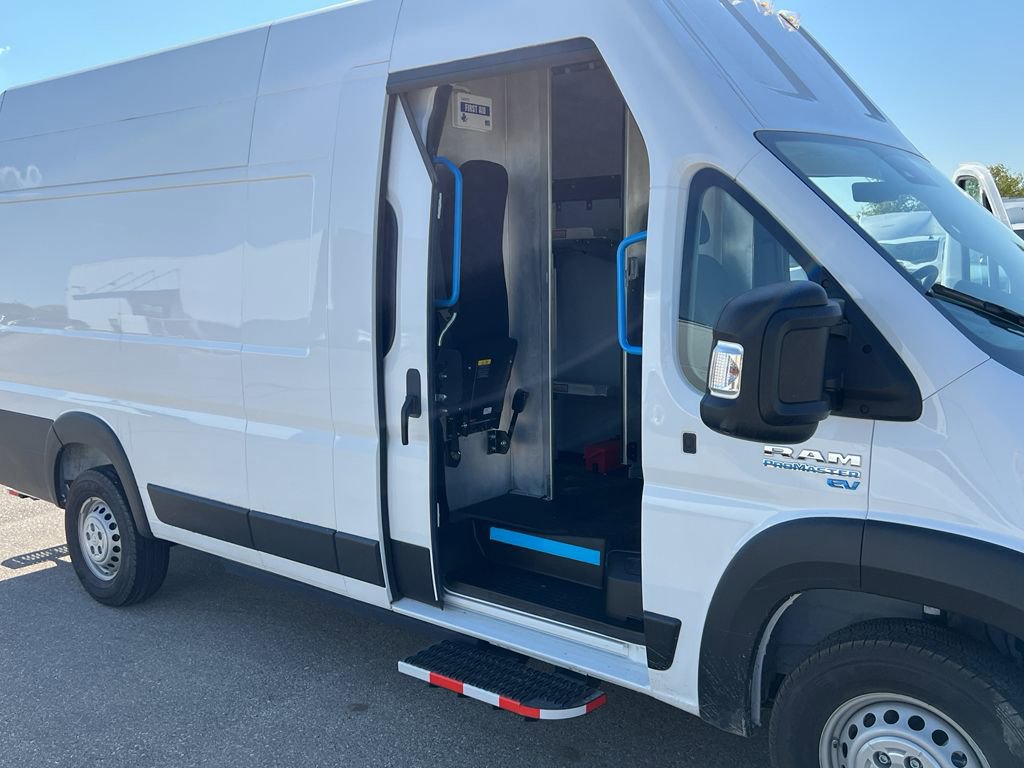 Used 2024 RAM ProMaster 3500 w/ Delivery Van Package image 29