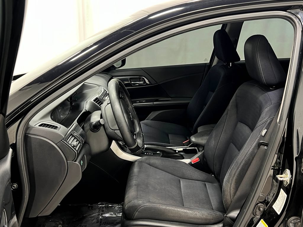 Used 2013 Honda Accord Sport image 12