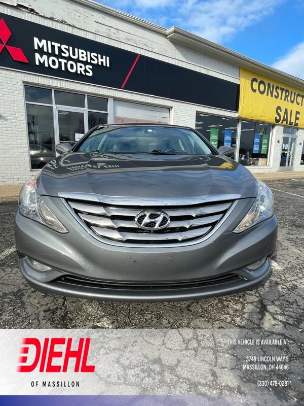 Used 2011 Hyundai Sonata SE w/ Navigation & Sunroof Pkg 4 image 1