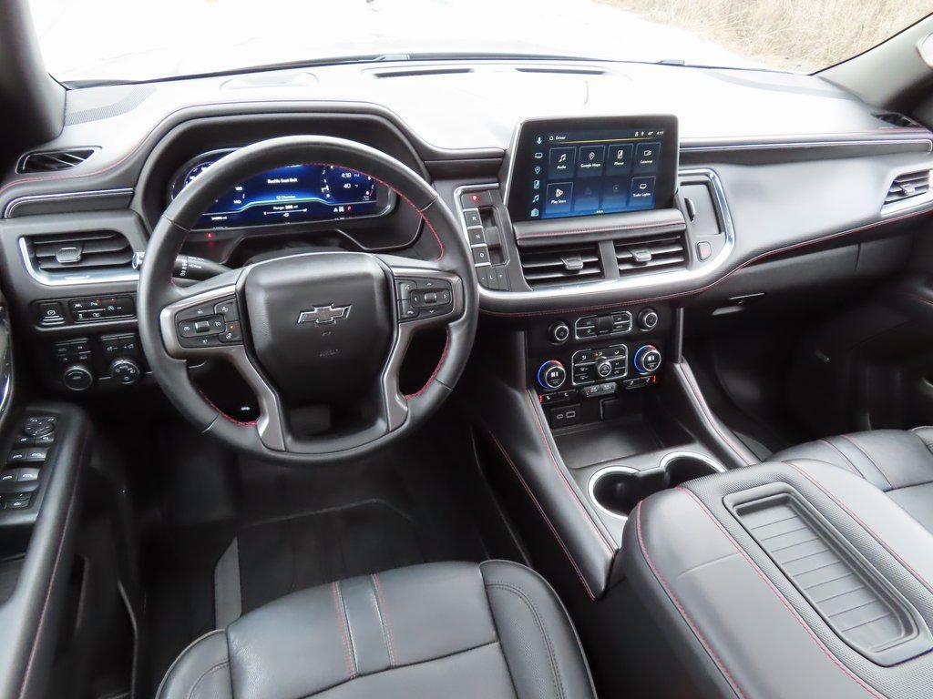 Certified 2023 Chevrolet Suburban RST w/ Luxury Package image 4