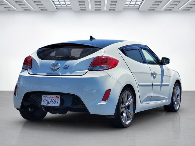 Used 2013 Hyundai Veloster w/ Style Pkg FWD image 4