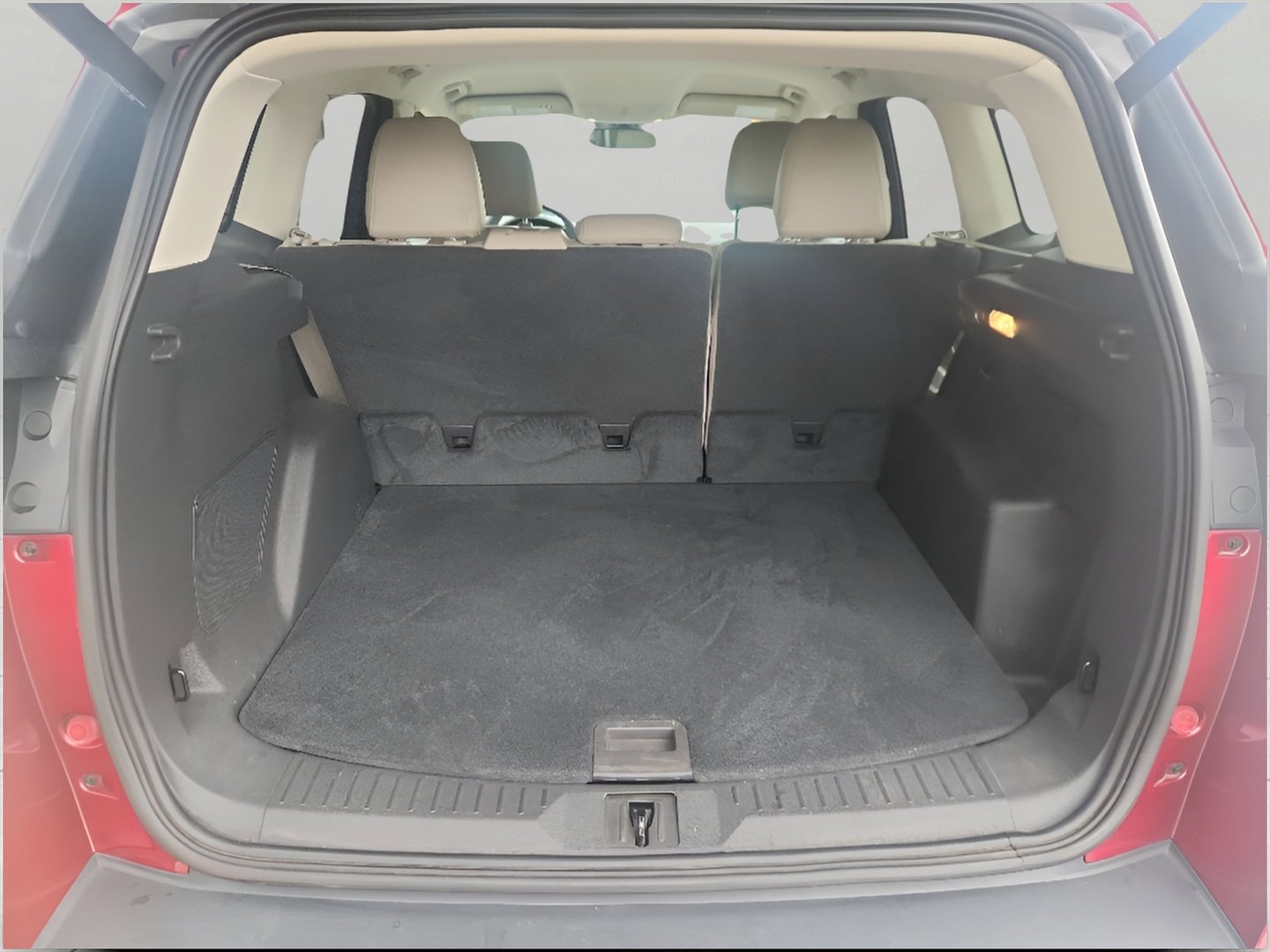 Used 2015 Ford Escape Titanium AWD/4WD image 10