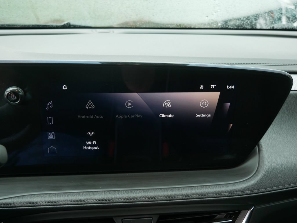 Used 2025 Buick Encore GX Avenir w/ Avenir Convenience Package AWD/4WD image 19