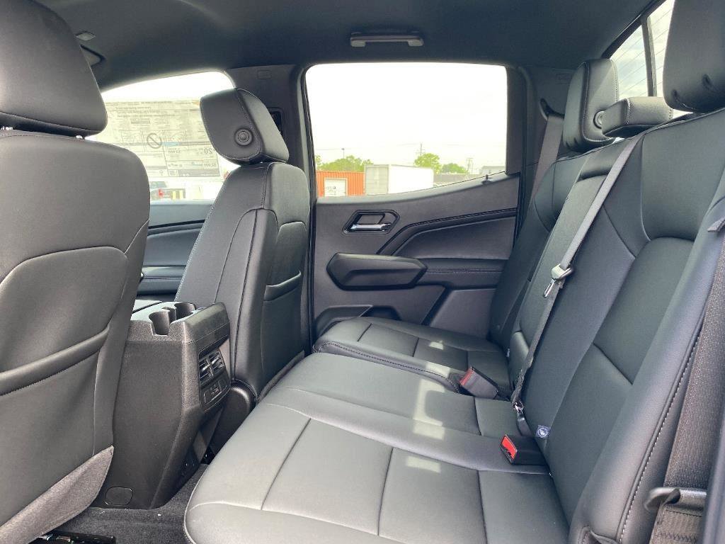 New 2025 Chevrolet Colorado LT w/ LT Convenience Package image 23