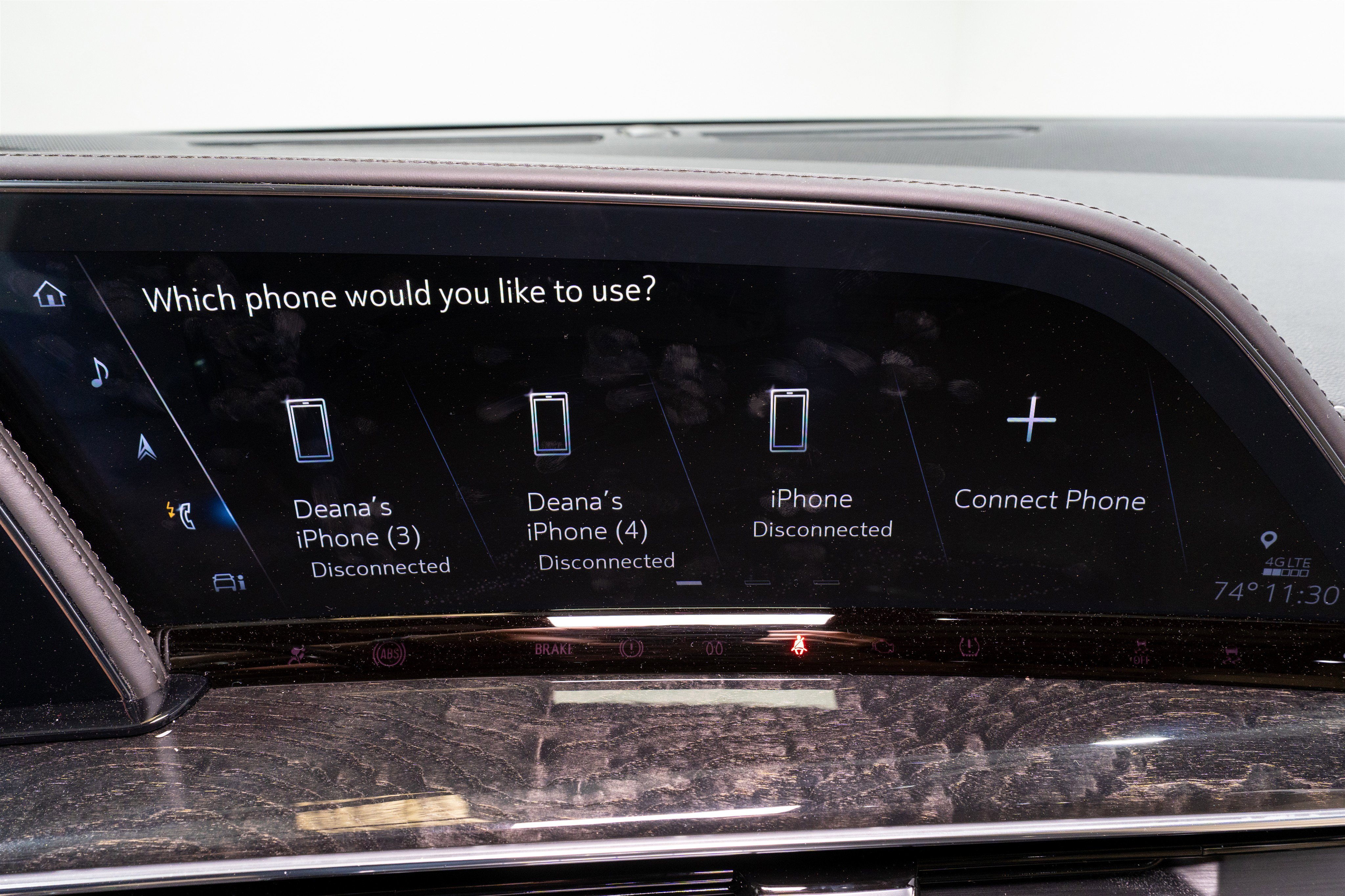 Used 2021 Cadillac Escalade Premium Luxury w/ Driver Assist Tech Package image 23