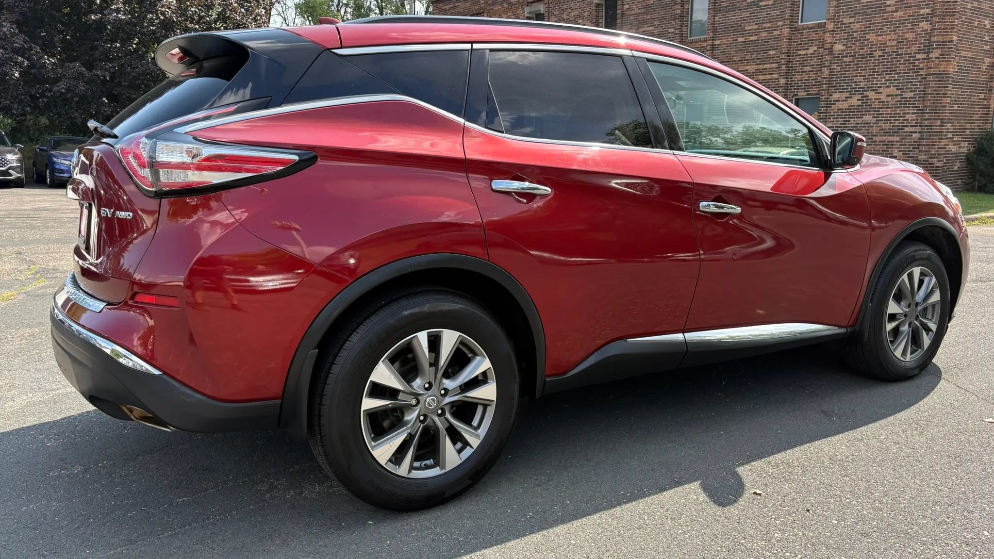 Used 2017 Nissan Murano SV AWD/4WD image 11