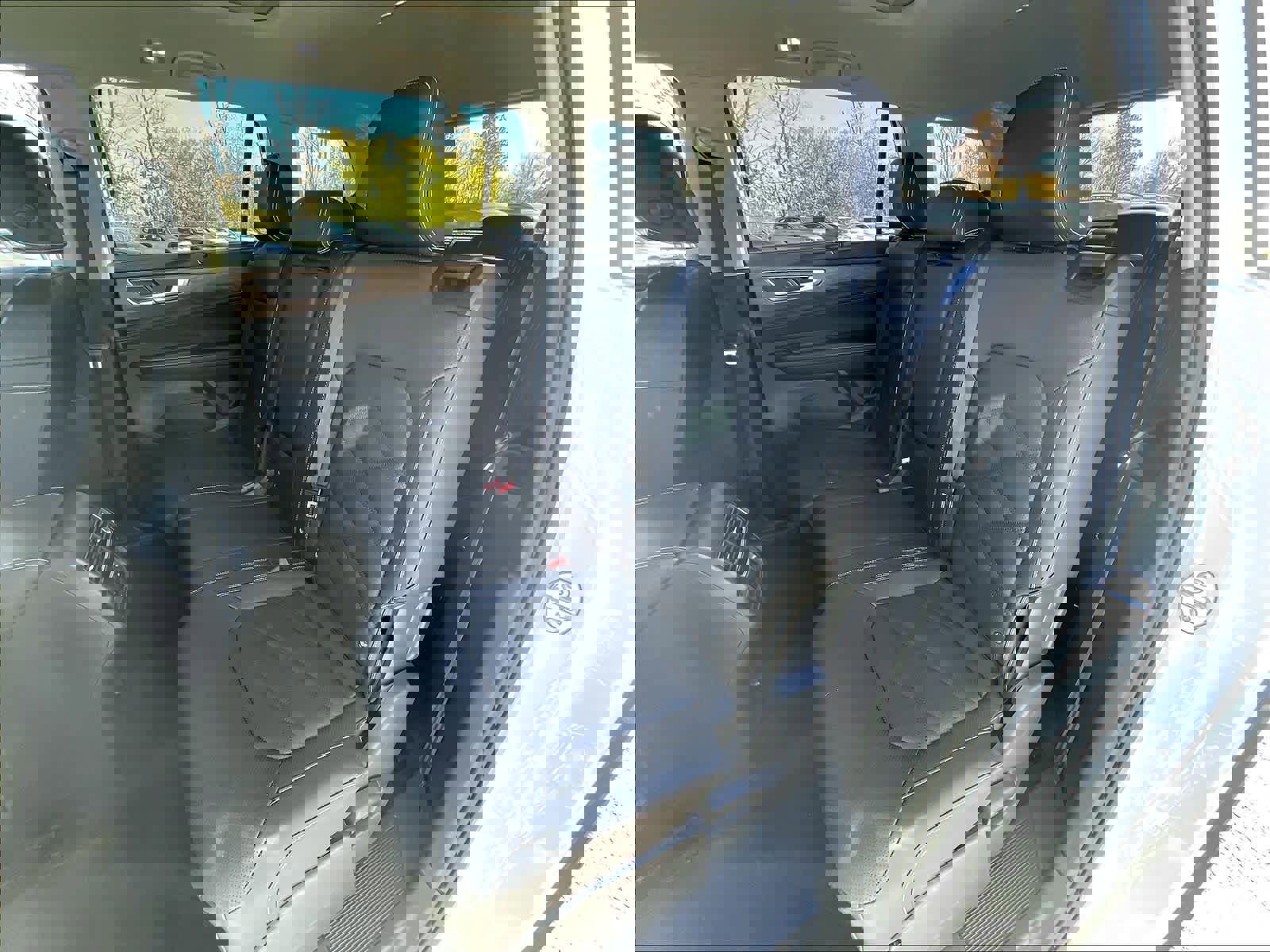 New 2026 Volkswagen Atlas SE image 15