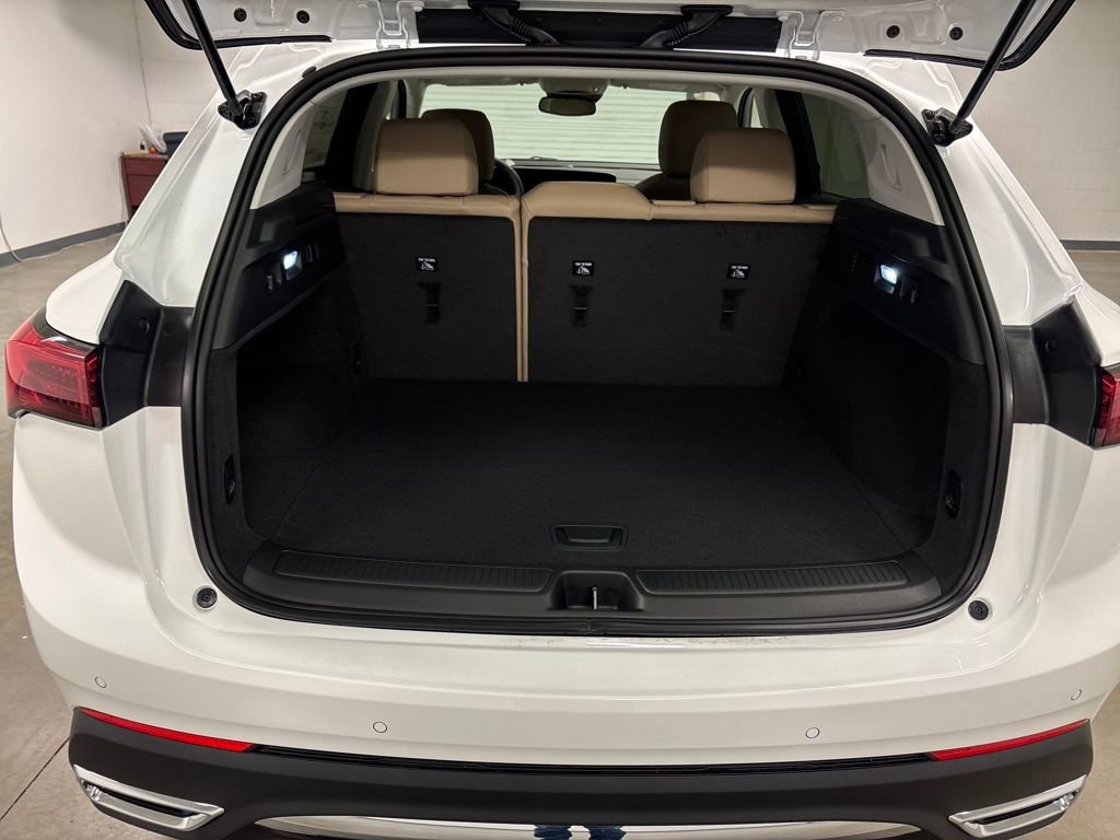 New 2026 Buick Envision Preferred AWD/4WD image 17