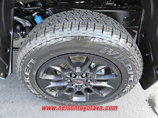 New 2025 Toyota Tundra Platinum w/ TRD Off-Road Package image 9