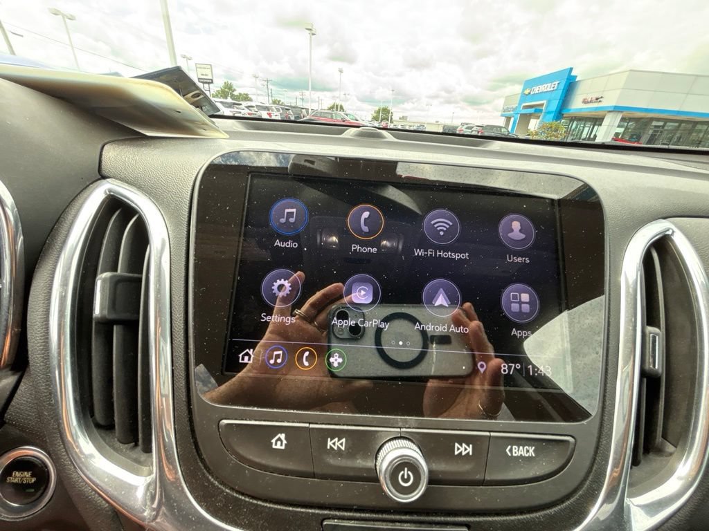 Used 2020 Chevrolet Equinox Premier AWD/4WD image 22