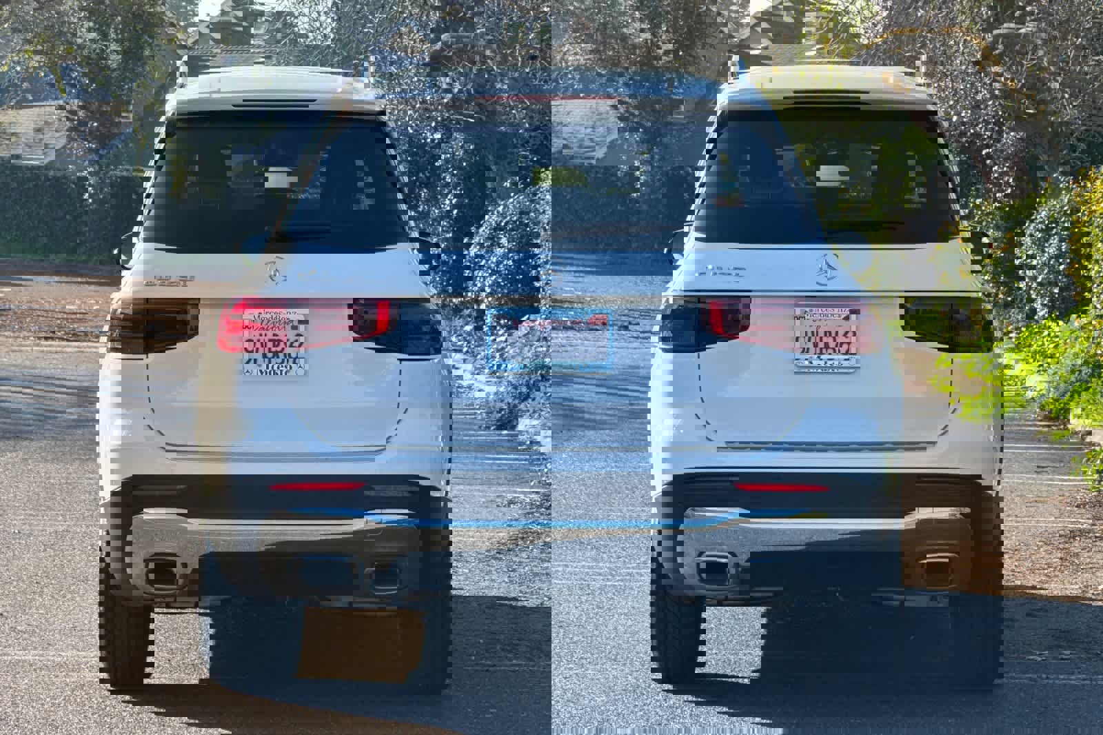 Certified 2025 Mercedes-Benz GLB 250 image 4