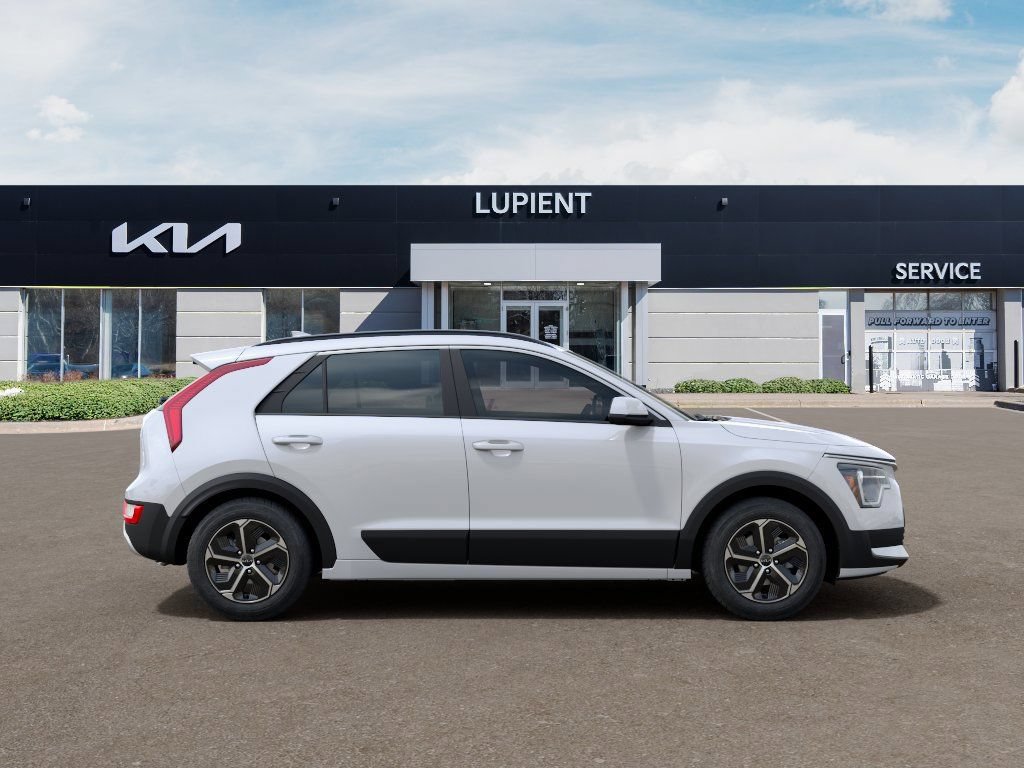 New 2026 Kia Niro LX FWD image 9