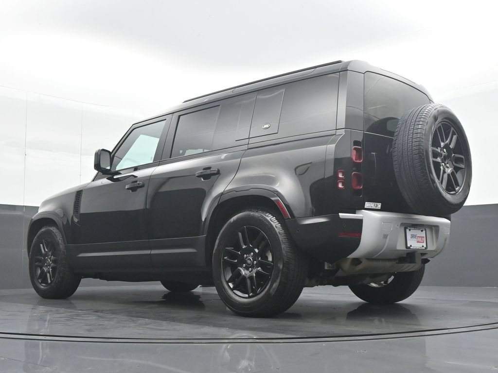 Used 2024 Land Rover Defender 110 S AWD/4WD image 28