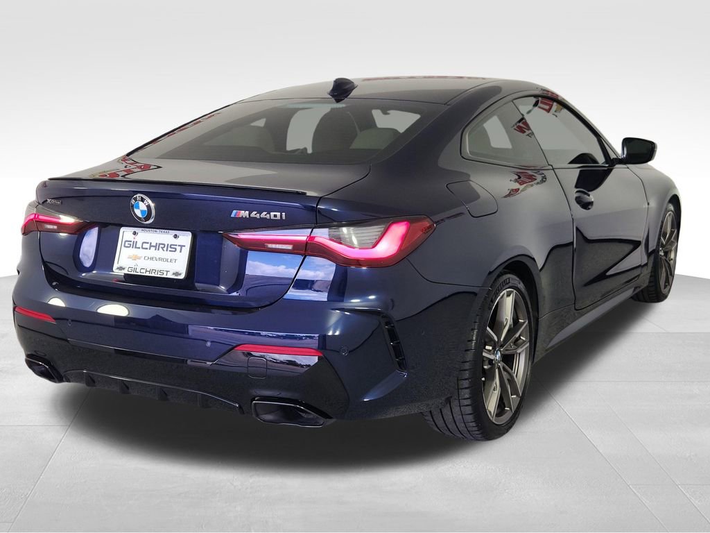 Used 2023 BMW 440i xDrive Coupe w/ Premium Package image 5