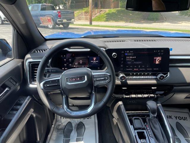 New 2025 GMC Canyon Elevation w/ Convenience Package image 15