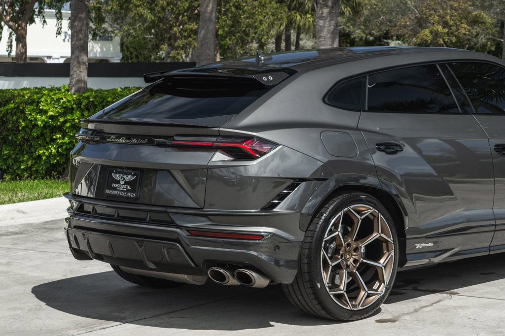 Used 2023 Lamborghini Urus Performante image 7
