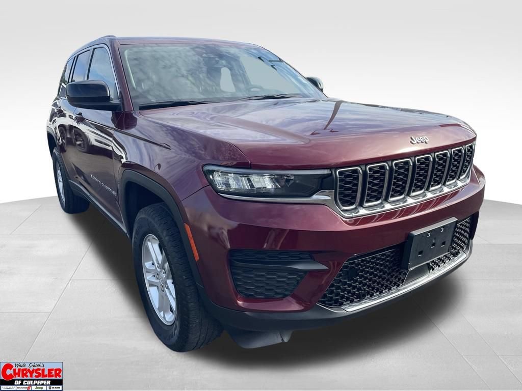 Used 2023 Jeep Grand Cherokee Laredo