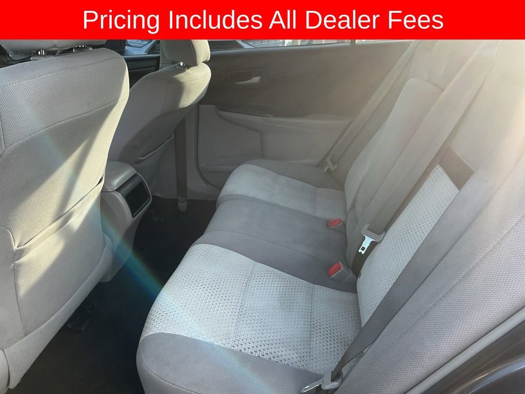 Used 2014 Toyota Camry LE FWD image 19