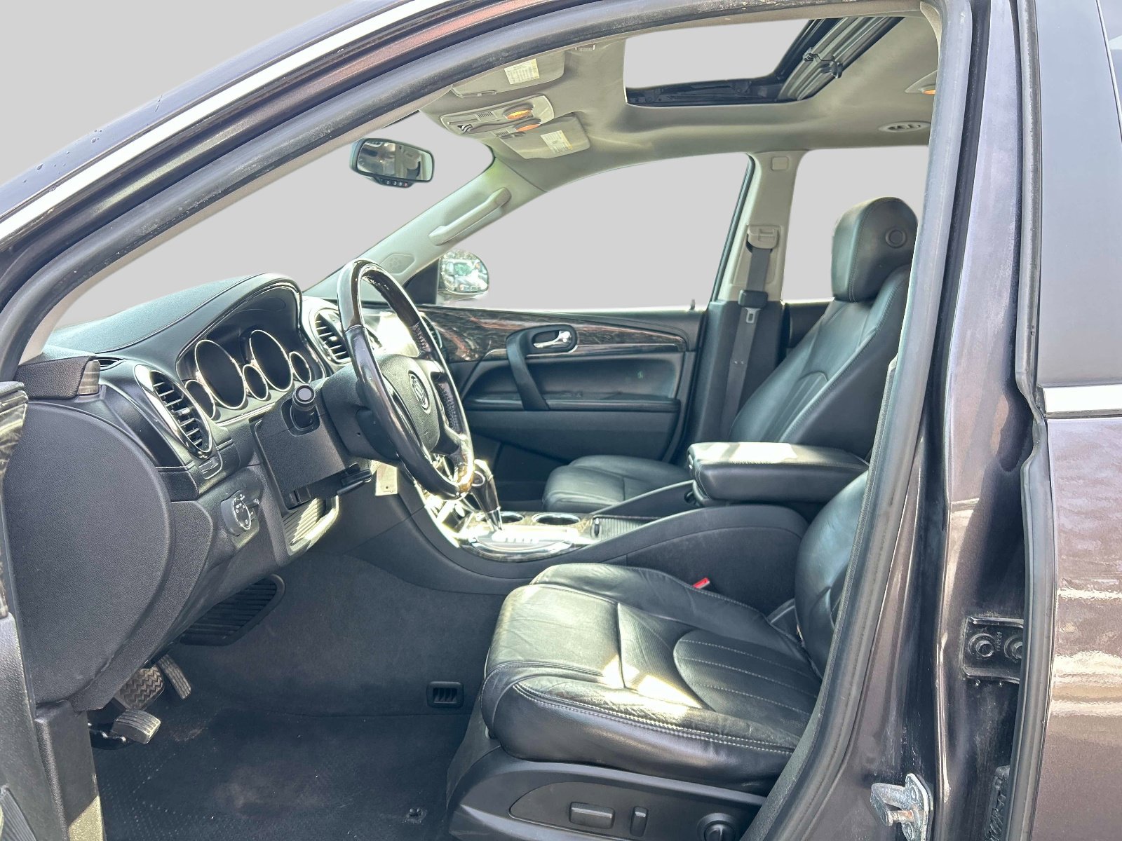 Used 2013 Buick Enclave Leather image 11