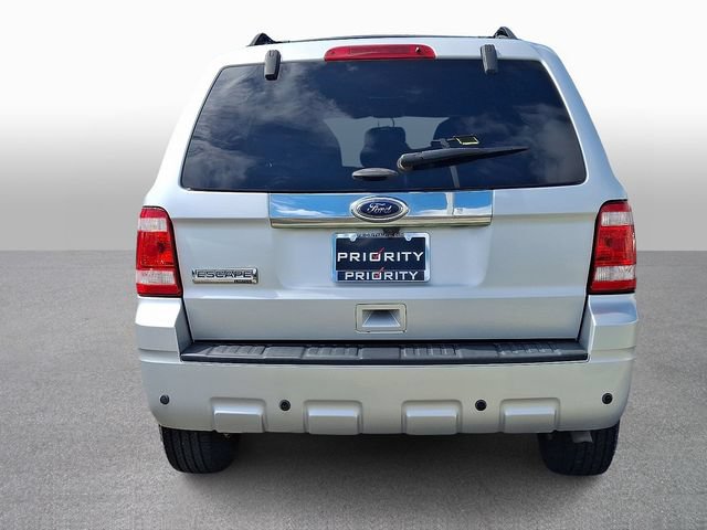 Used 2011 Ford Escape Limited w/ 302A Rapid Spec Order Code FWD image 5