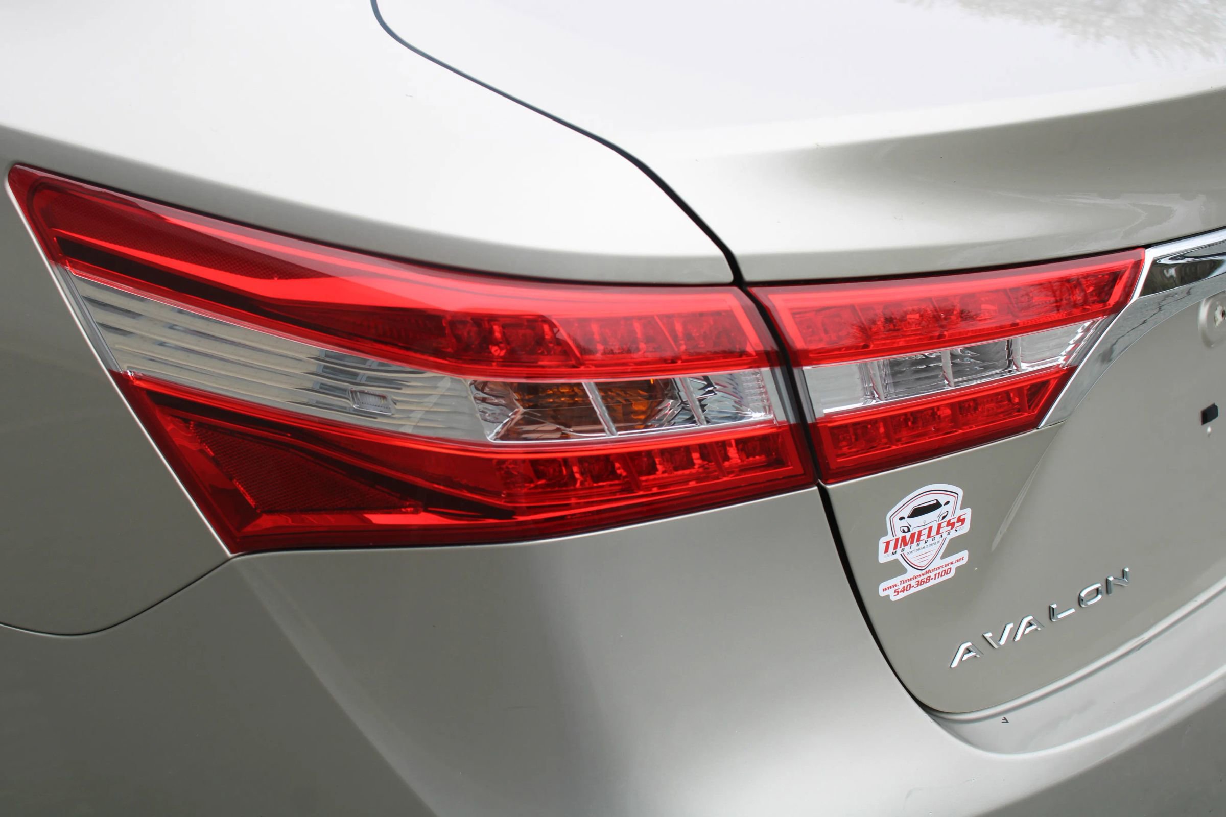 Used 2015 Toyota Avalon XLE Touring image 30