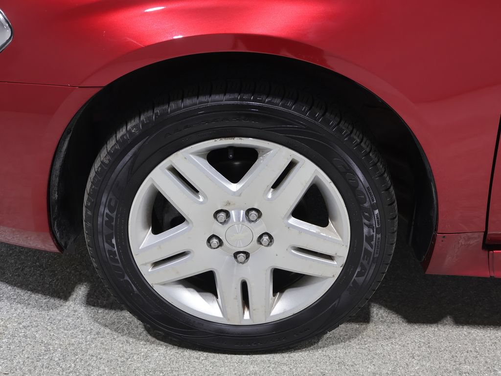 Used 2013 Chevrolet Impala LT w/ LT Sunroof Package FWD image 8