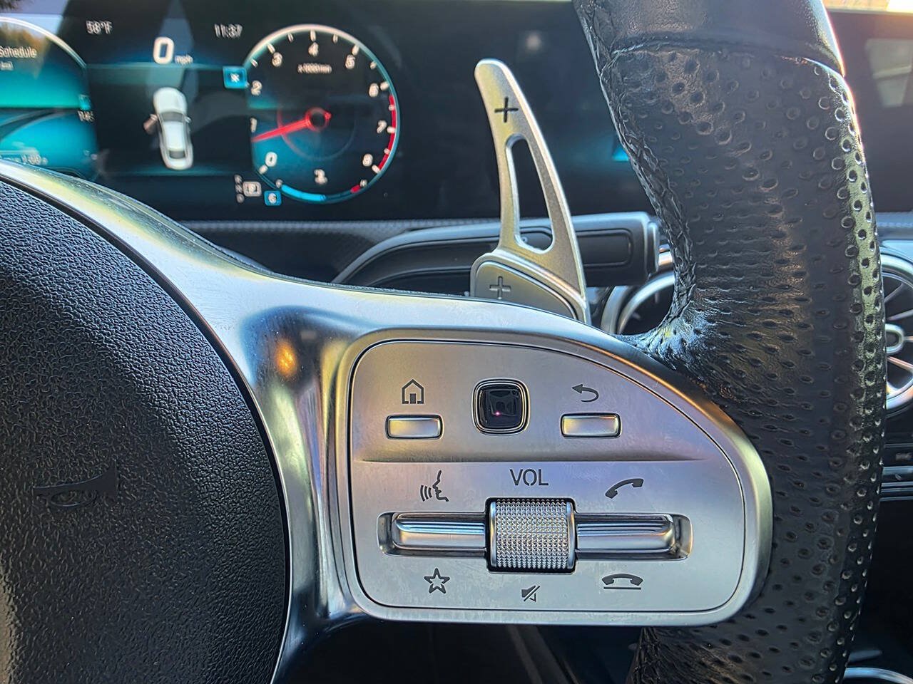 Used 2020 Mercedes-Benz CLA 250 4MATIC image 22