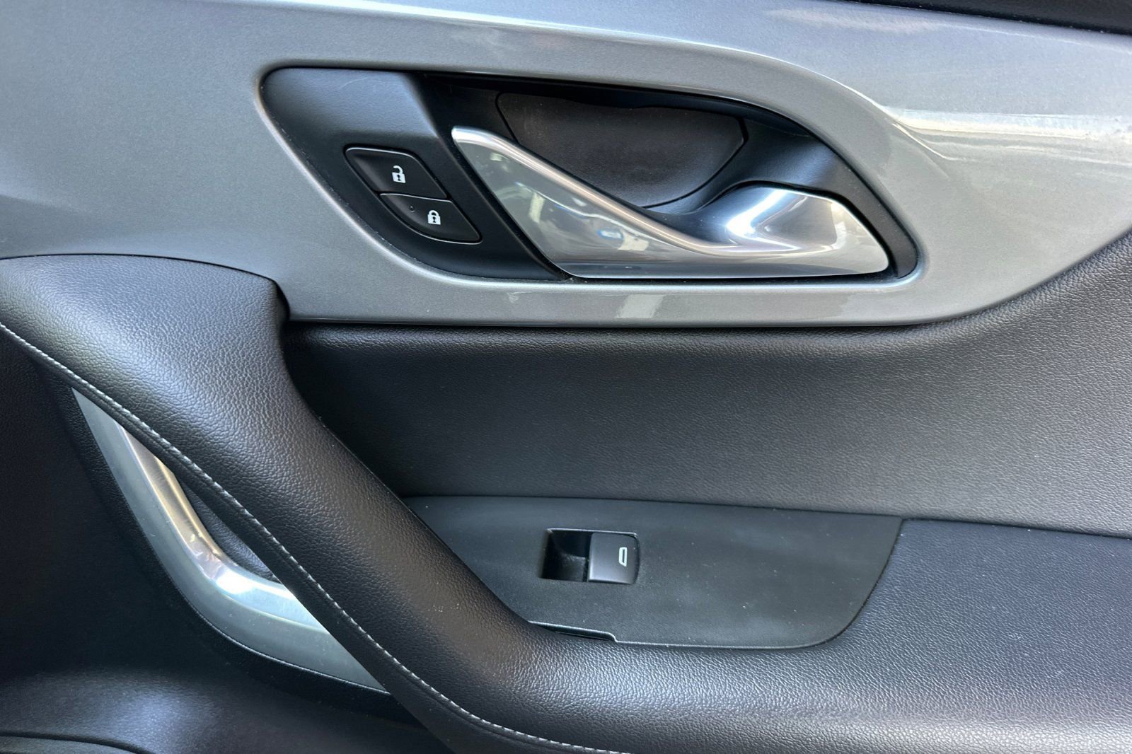 Certified 2020 Chevrolet Blazer LT FWD image 22