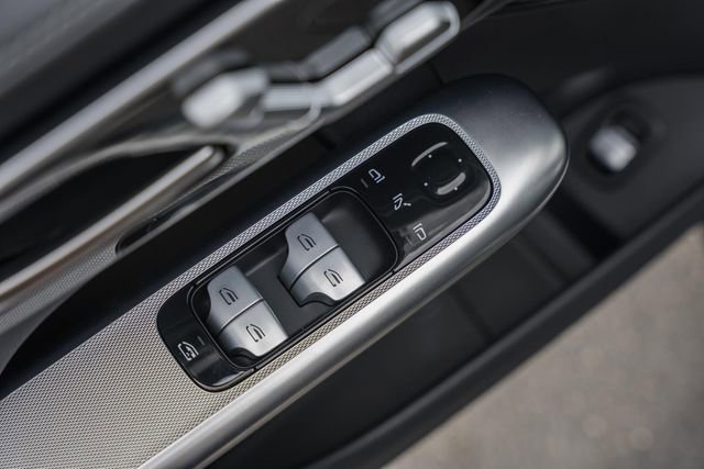 Certified 2024 Mercedes-Benz GLC 43 AMG 4MATIC w/ Driver Assistance Package image 39