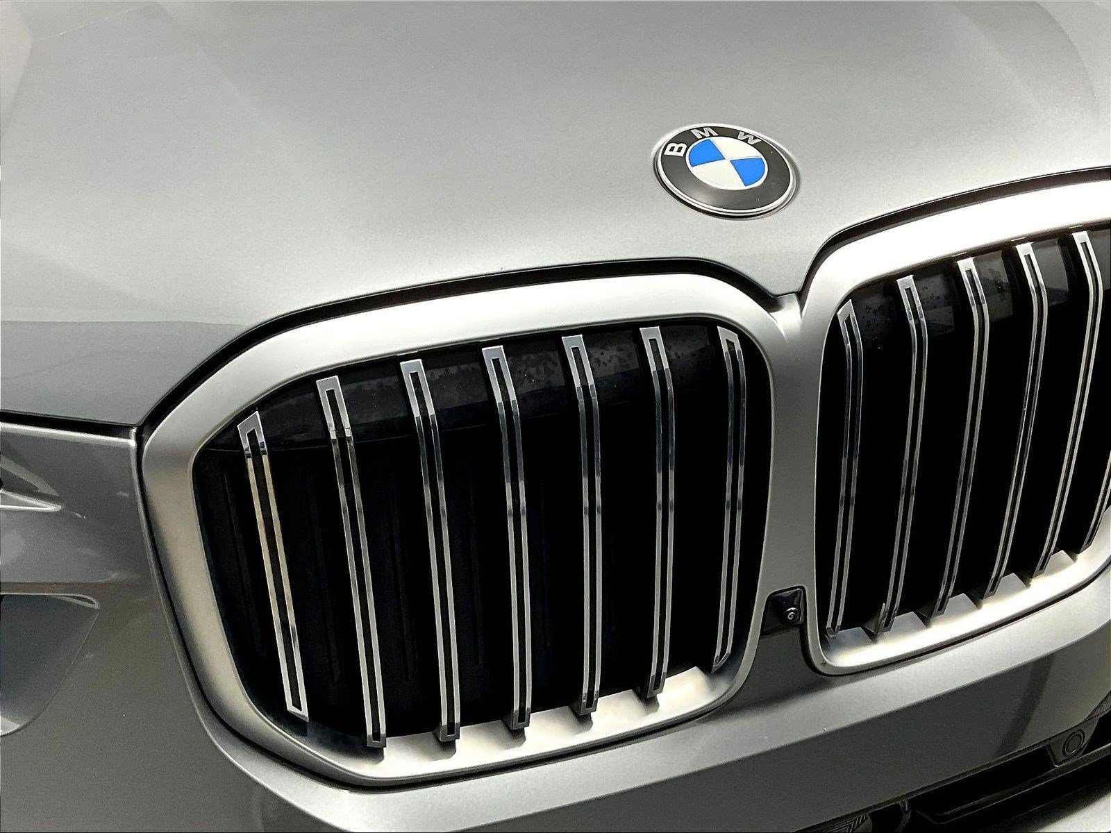 Used 2024 BMW X7 xDrive40i AWD/4WD image 33