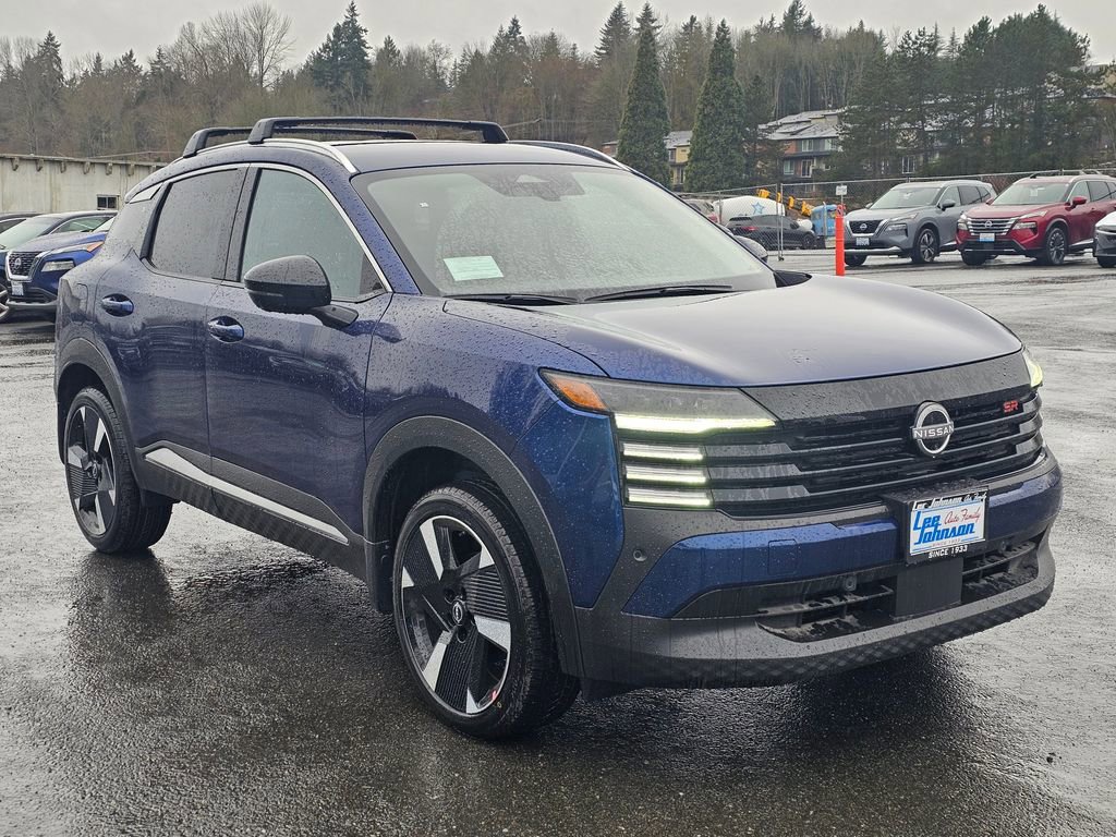 New 2026 Nissan Kicks SR w/ Cold Weather Package image 3