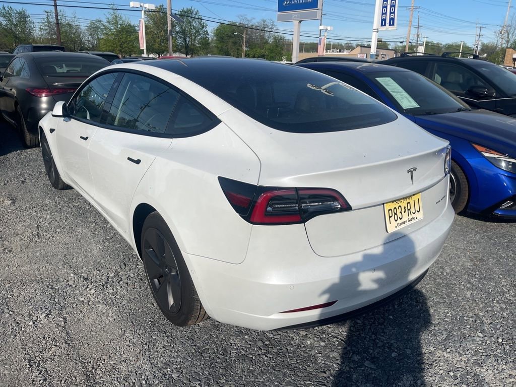 Used 2022 Tesla Model 3 Long Range AWD/4WD image 2