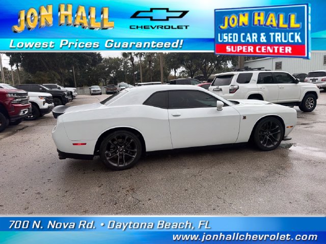 Used 2021 Dodge Challenger R/T Scat Pack w/ Plus Package RWD image 12