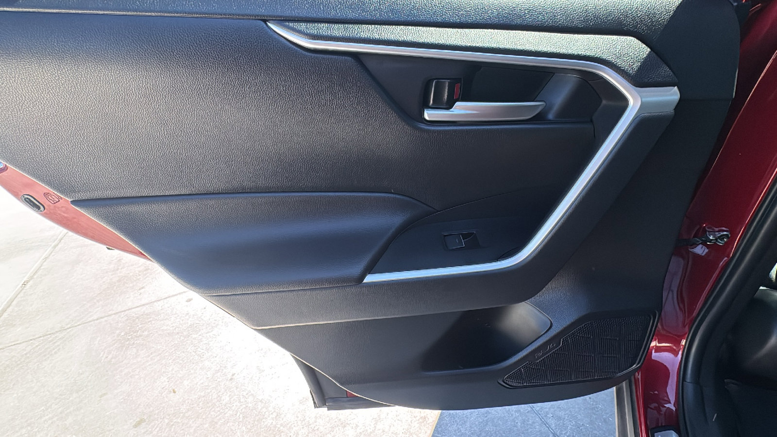 Used 2024 Toyota RAV4 XLE image 15