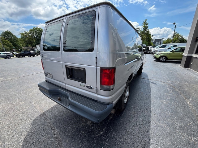 Used 2014 Ford E-250 and Econoline 250 image 3