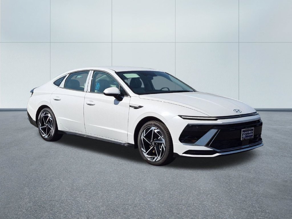 New 2026 Hyundai Sonata SEL FWD image 8