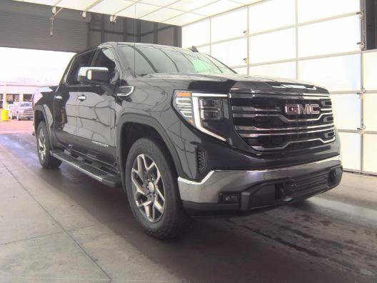 Used 2023 GMC Sierra 1500 SLT w/ SLT Premium Package AWD/4WD image 3