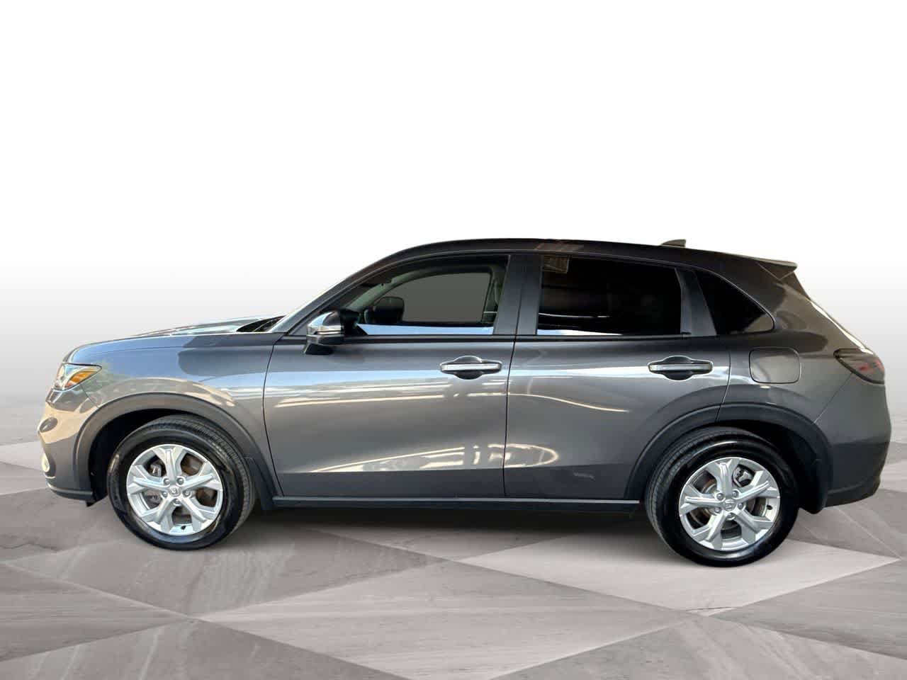 Used 2025 Honda HR-V LX image 5