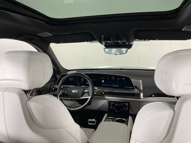 New 2026 Cadillac Vistiq Sport image 15