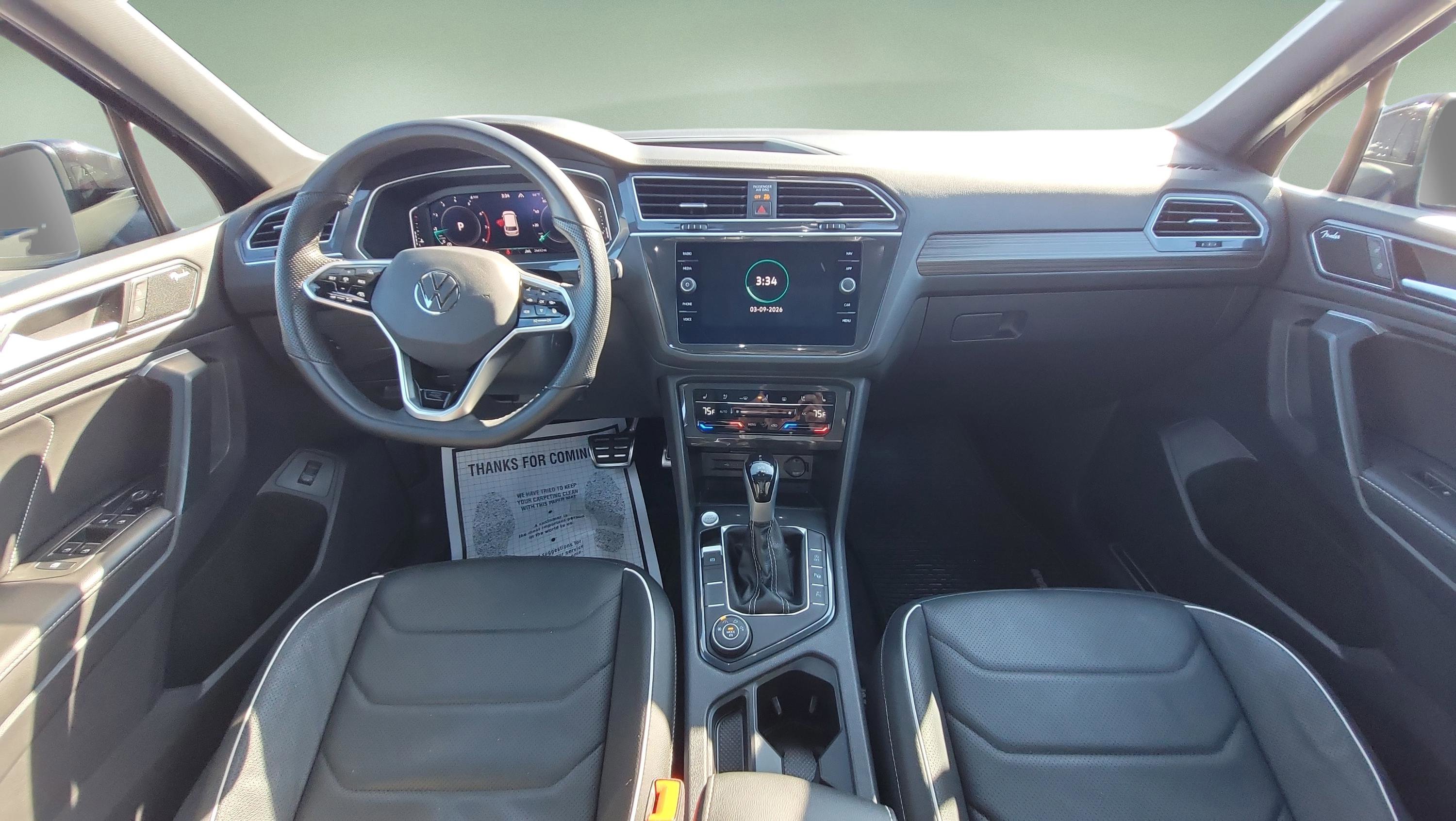 Used 2024 Volkswagen Tiguan SEL R-Line image 15