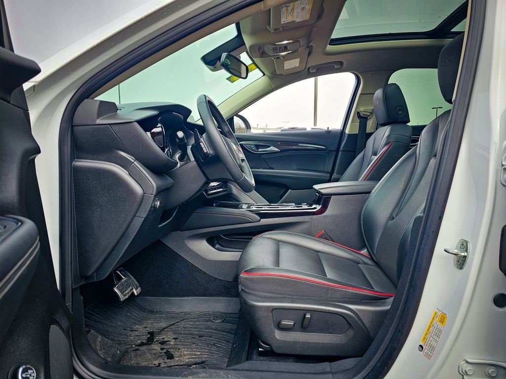 Certified 2023 Buick Envision Essence w/ Sport Touring Package image 13