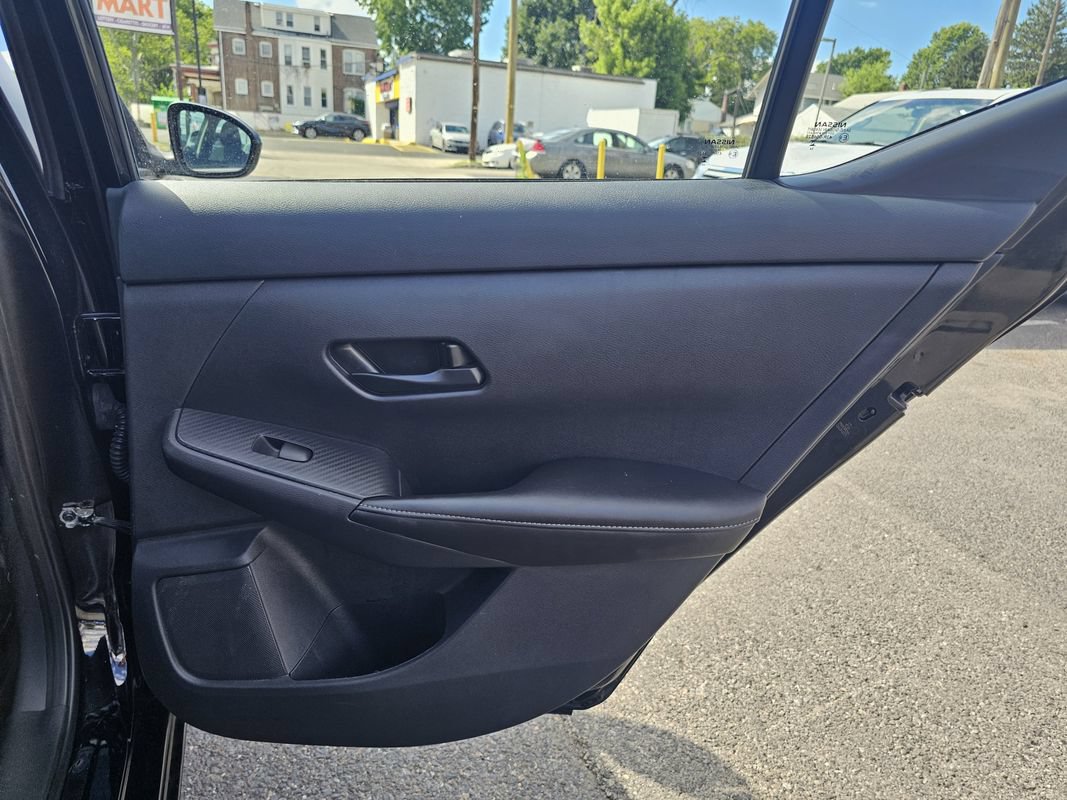 Used 2024 Nissan Sentra S FWD image 21
