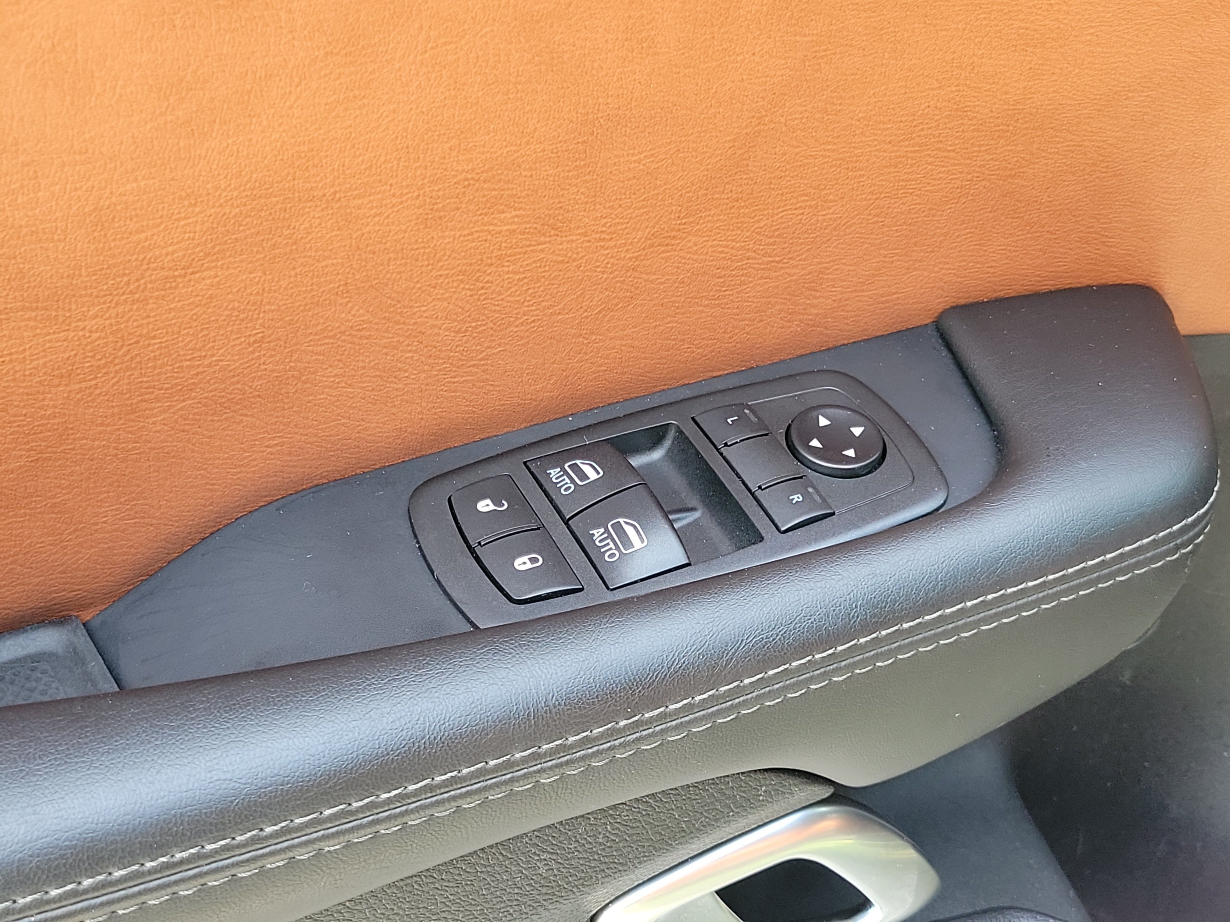 Used 2019 Dodge Challenger R/T Scat Pack RWD image 19